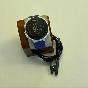 Garmin Forerunner 230, Tested, Excellent, Charger Included, Purple